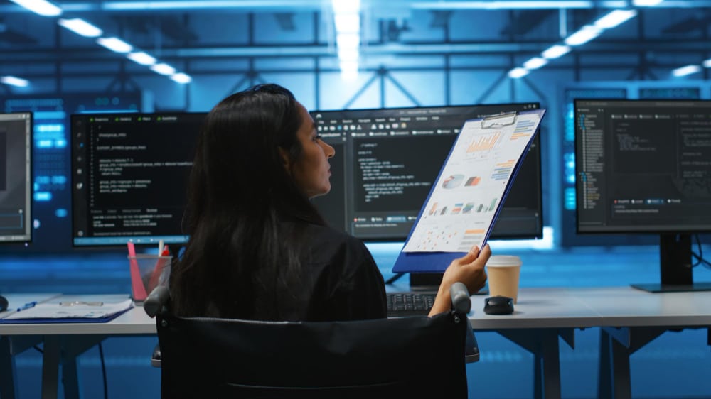 EXCELLENCE THROUGH QUALITY SOFTWARE visual data 2